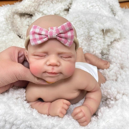 Luna RealTouch™ Newborn – Full Silicone Ultra-Realistic Reborn Baby Doll