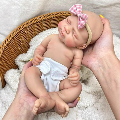 Luna RealTouch™ Newborn – Full Silicone Ultra-Realistic Reborn Baby Doll